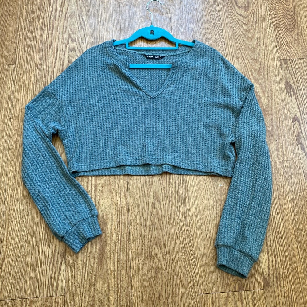 Shein Loose Fitting Crop Top